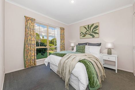 Photo of property in 12 Ballycullanie Place, Dannemora, Auckland, 2016