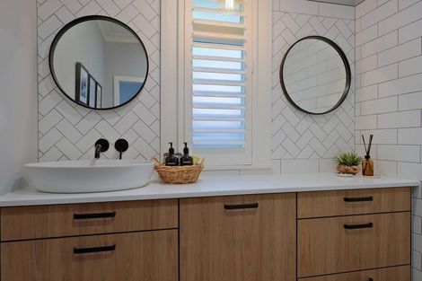 Photo of property in 59 Cliffs Road, Saint Clair, Dunedin, 9012