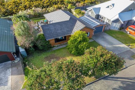 Photo of property in 6 Westridge, Camborne, Porirua, 5026
