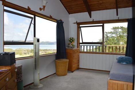 Photo of property in 285 Preeces Point Road, Preece Point, Coromandel, 3506