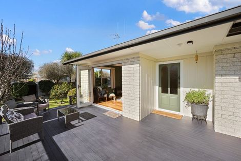 Photo of property in 19 Clematis Avenue, Pukete, Hamilton, 3200