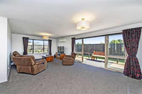 Photo of property in 21 Newbrook Terrace, Darfield, 7510