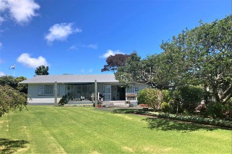 Photo of property in 17 Hutchins Street, Waitara, 4320