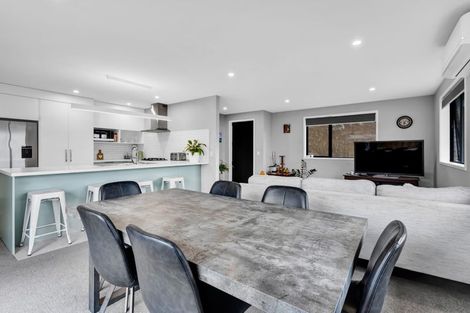 Photo of property in 3 Ruru Lane, Hurworth, New Plymouth, 4310