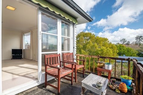 Photo of property in 49 Glencoe Road, Browns Bay, Auckland, 0630