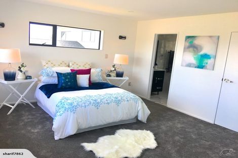 Photo of property in 14 San Casello Rise, Henderson, Auckland, 0612