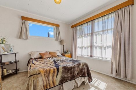 Photo of property in 13 Kenmore Place, Tokoroa, 3420