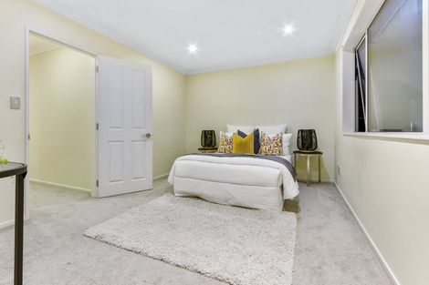 Photo of property in 9 Carex Way, Long Bay, Auckland, 0630