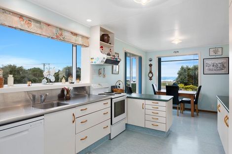 Photo of property in 1120 Brighton Road, Brighton, Dunedin, 9035