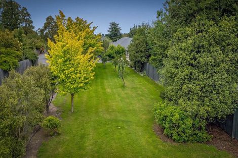 Photo of property in 187h High Street, Oxford, 7430