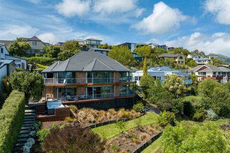 Photo of property in 12 Lucknow Place, Cashmere, Christchurch, 8022