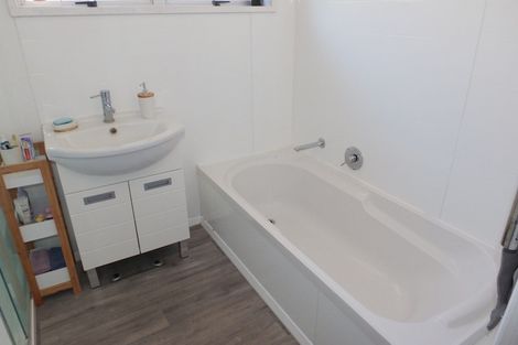 Photo of property in 36 Herrington Street, Foxton, 4814