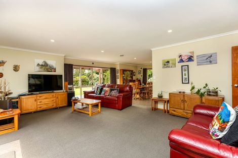 Photo of property in 396 Tukapa Street, Hurdon, New Plymouth, 4310
