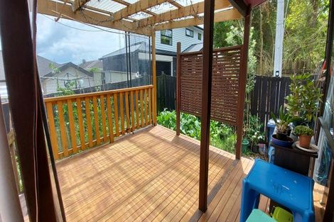 Photo of property in 2/46 Sunnynook Road, Sunnynook, Auckland, 0620