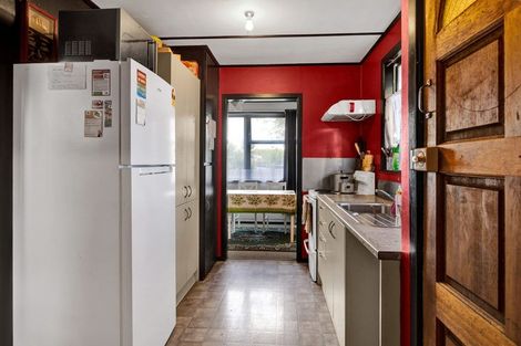 Photo of property in 11 Fairfield Road, Hawera, 4610