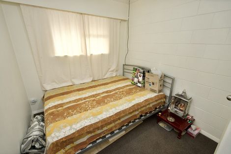 Photo of property in 451 Featherston Street, Palmerston North, 4414