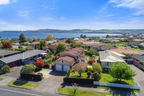 Photo of property in 46 Arrowsmith Avenue, Waipahihi, Taupo, 3330