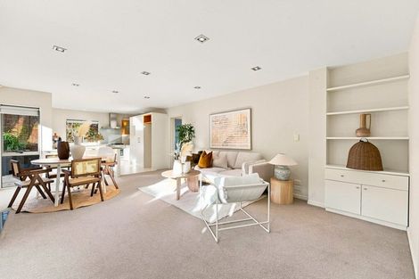 Photo of property in 1b Brighton Terrace, Mairangi Bay, Auckland, 0630