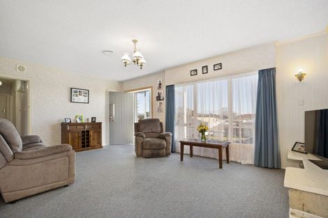 Photo of property in 2 Lisbon Street, Greerton, Tauranga, 3112