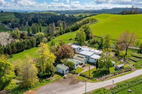 Photo of property in Wallingford School, 27 Bird Road, Wallingford, Waipukurau, 4284