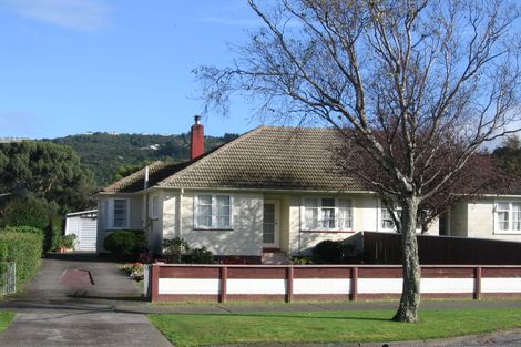 Photo of property in 1235 High Street, Taita, Lower Hutt, 5011