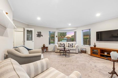 Photo of property in 9 Saint Kilda Place, Papamoa Beach, Papamoa, 3118