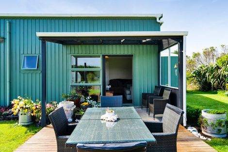 Photo of property in 219 Brown Road, Brixton, Waitara, 4382