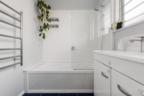 Photo of property in 11 Keats Terrace, Leamington, Cambridge, 3432