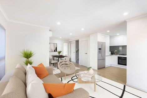 Photo of property in 89d Cascades Road, Pakuranga Heights, Auckland, 2010