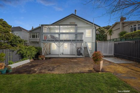 Photo of property in 69 Queens Drive, Lyall Bay, Wellington, 6022