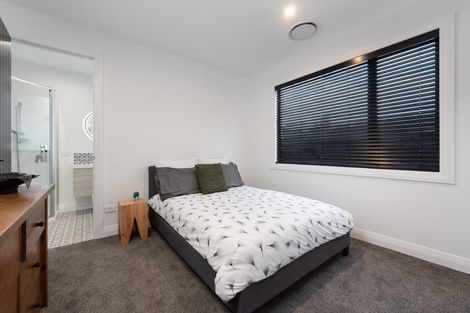 Photo of property in 2 Ekuarangi Place, Kaitake, New Plymouth, 4374