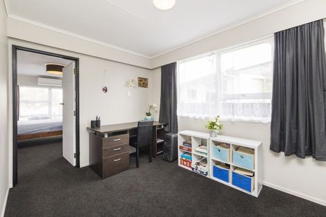 Photo of property in 24 Tingey Avenue, Feilding, 4702