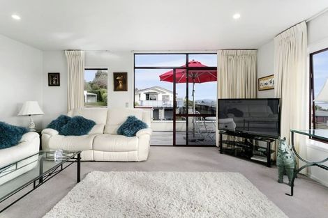 Photo of property in 1/57 Arrowsmith Avenue, Waipahihi, Taupo, 3330