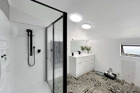 Photo of property in 6 Highbury Drive, Levin, 5510