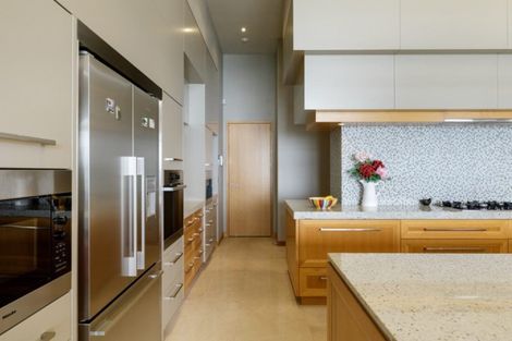 Photo of property in 61 Omokoroa Road, Omokoroa, 3114