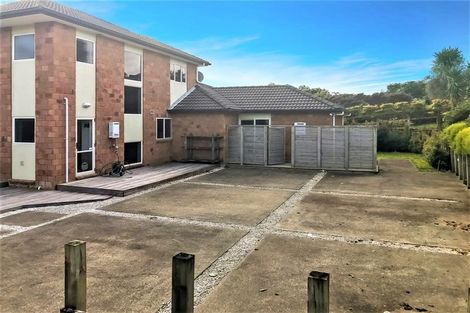 Photo of property in 10 Michael Bosher Way, Flat Bush, Auckland, 2019