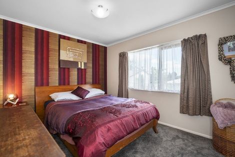 Photo of property in 82 Esmeralda Street, Welcome Bay, Tauranga, 3112