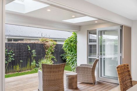 Photo of property in 5 Whitau Place, Marshland, Christchurch, 8083