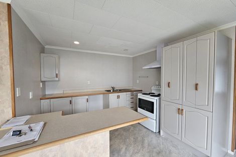 Photo of property in 8a Busby Place, Awapuni, Palmerston North, 4412