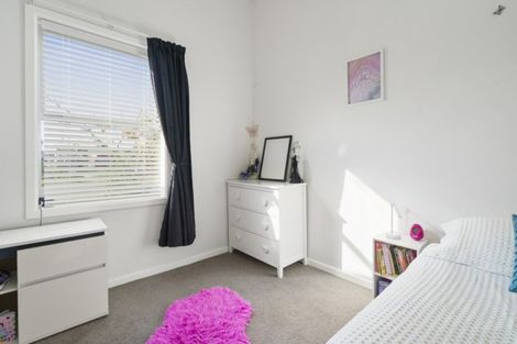 Photo of property in 19 Severn Street, Rongotea, 4476