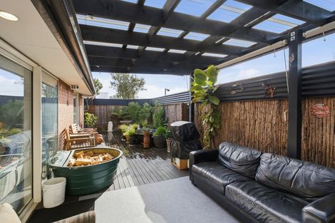 Photo of property in 40a Mackworth Street, Woolston, Christchurch, 8062