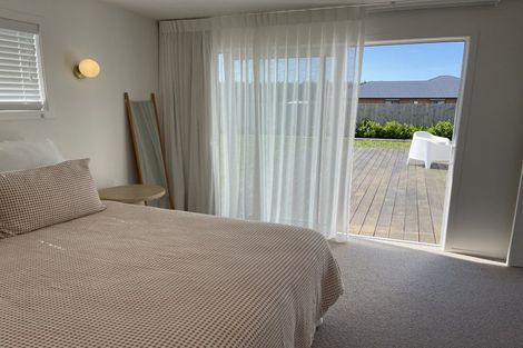 Photo of property in 17 Waitarere Rise Avenue, Waitarere Beach, Levin, 5510