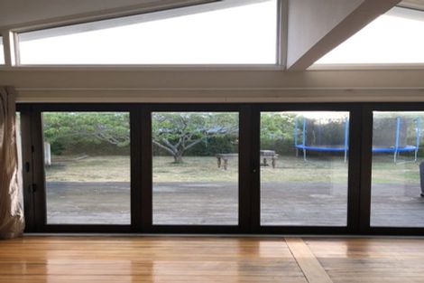 Photo of property in 21 Truro Street, Sumner, Christchurch, 8081