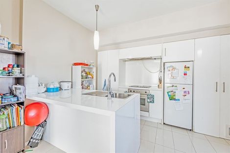 Photo of property in 11 George Street, Riccarton, Christchurch, 8041