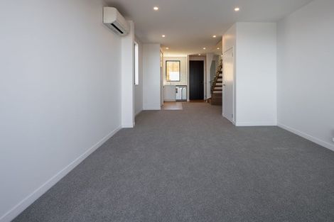 Photo of property in 1/52 High Street, Island Bay, Wellington, 6023