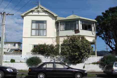 Photo of property in 12 Weymouth Street, New Plymouth, 4310
