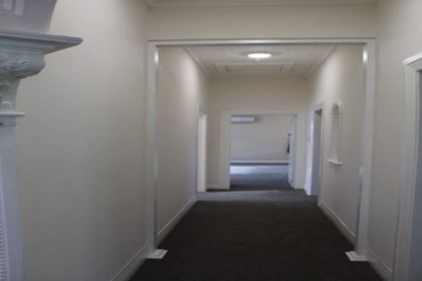 Photo of property in 5a Royal Crescent, Saint Kilda, Dunedin, 9012