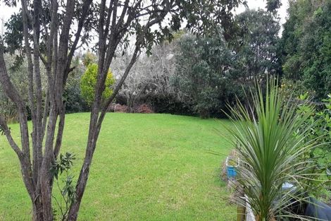 Photo of property in 938 East Coast Road, Northcross, Auckland, 0630