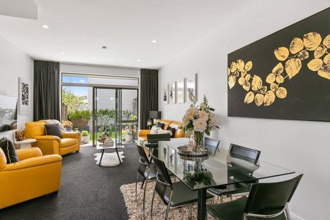 Photo of property in 3/24 Tamar Street, Island Bay, Wellington, 6023