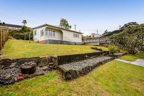 Photo of property in 77 Huatoki Street, Vogeltown, New Plymouth, 4310